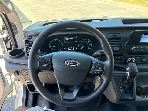 Used 2025 Ford Transit 250 Low Roof w/ Exterior Upgrade Package RWD image 21
