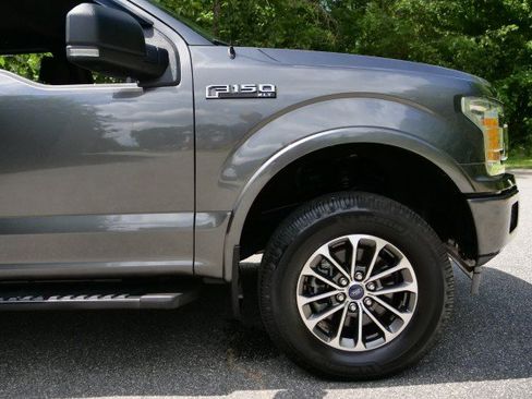 Used 2019 Ford F150 XLT w/ Equipment Group 302A Luxury AWD/4WD image 36