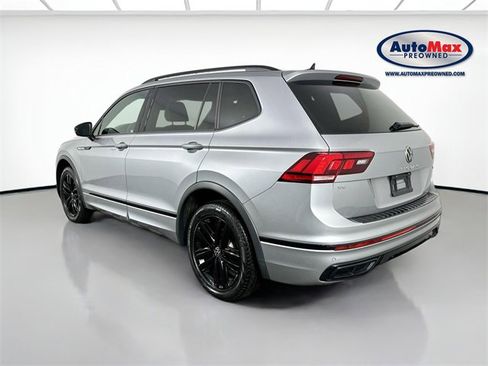 Used 2022 Volkswagen Tiguan SE R-Line image 6