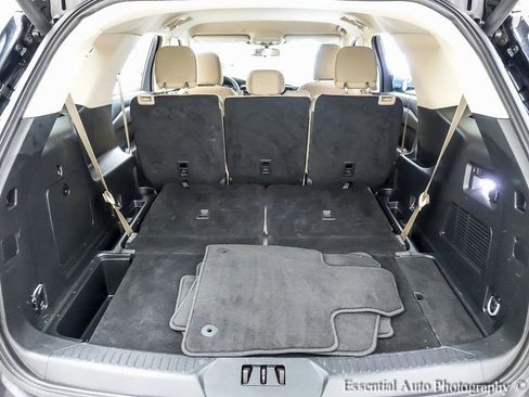 Certified 2023 Ford Explorer 4WD image 22