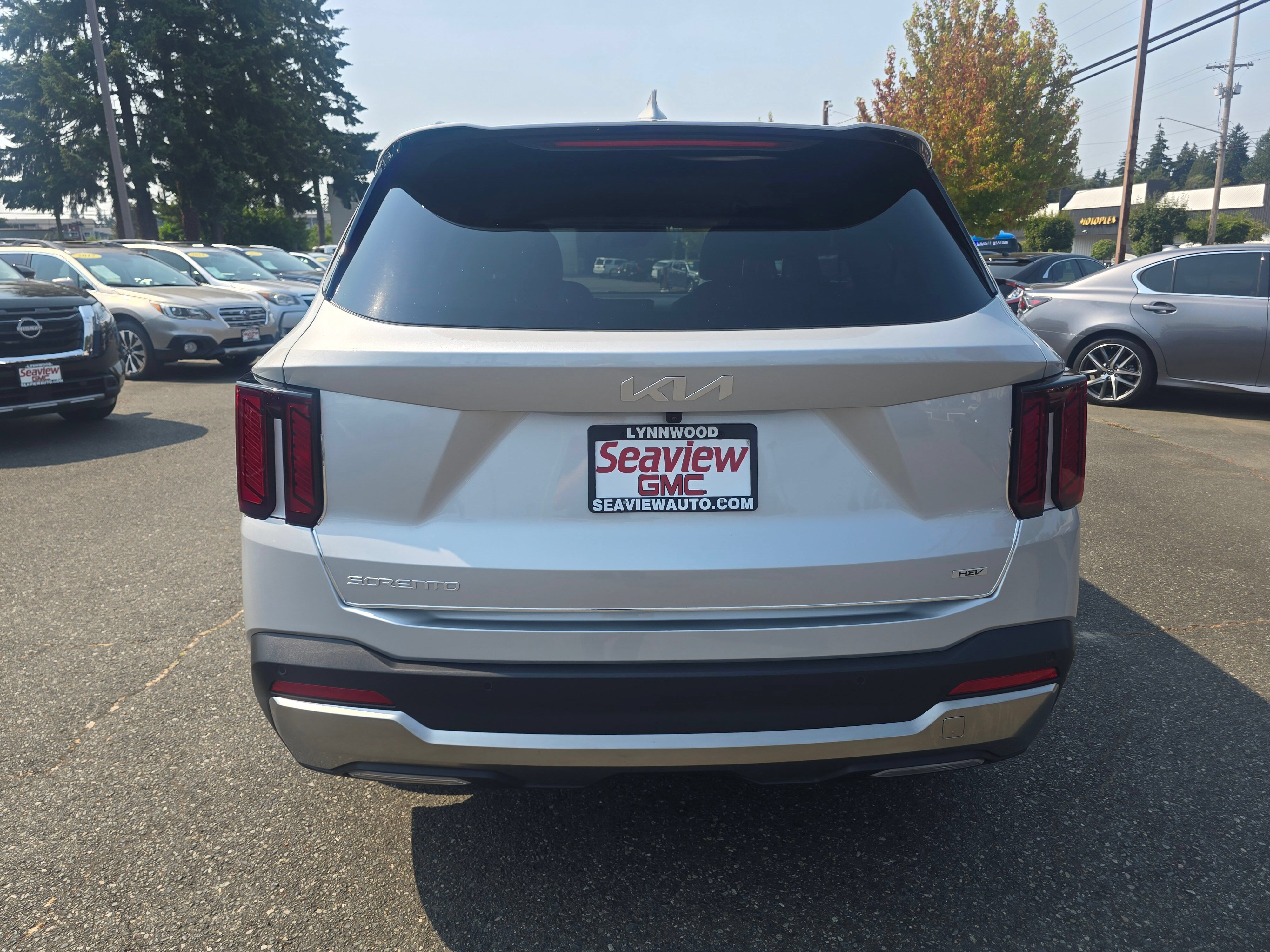 Used 2025 Kia Sorento EX AWD/4WD image 6