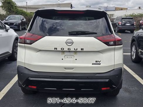 Used 2023 Nissan Rogue SV w/ SV Premium B Package FWD image 3