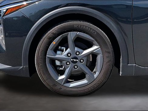 Used 2025 Kia K4 FWD image 8