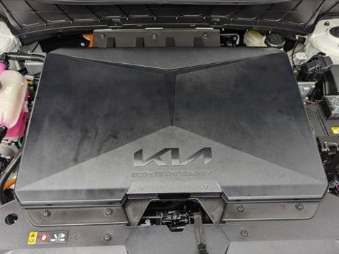Used 2023 Kia Niro Wind FWD image 31