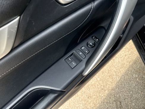 Used 2020 Honda Civic Touring image 10