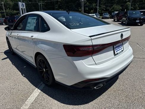 New 2026 Volkswagen Jetta GLI Autobahn FWD image 5