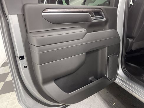 Used 2026 Chevrolet Silverado 3500 LTZ image 15