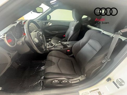 Used 2020 Nissan 370Z Coupe RWD image 25