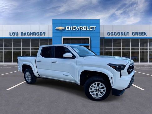 Used 2024 Toyota Tacoma SR5 RWD image 1