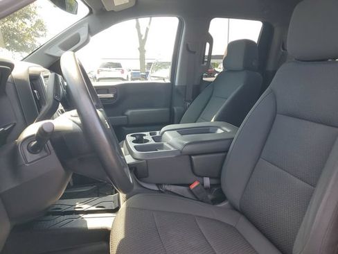 Certified 2020 Chevrolet Silverado 1500 Custom w/ Custom Value Package AWD/4WD image 16