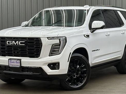 Used 2026 GMC Yukon Denali w/ Sun & Power Step Package AWD/4WD image 1