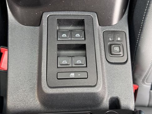 Used 2023 Ford Bronco Outer Banks image 21