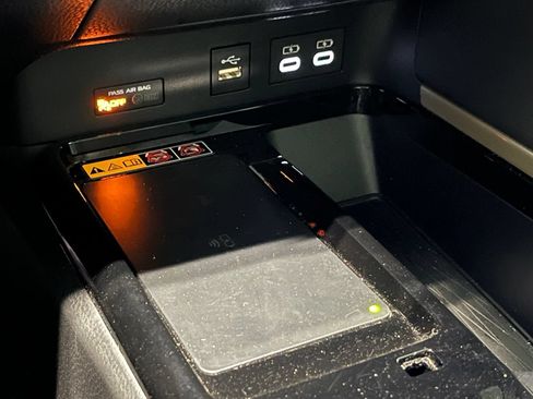 Used 2025 Toyota Camry XSE FWD image 26