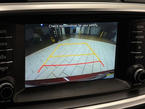 Used 2019 Kia Sorento EX AWD/4WD image 30