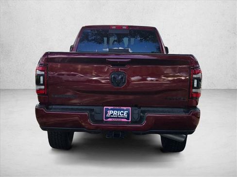 Used 2022 RAM 2500 Laramie w/ Night Edition AWD/4WD image 6