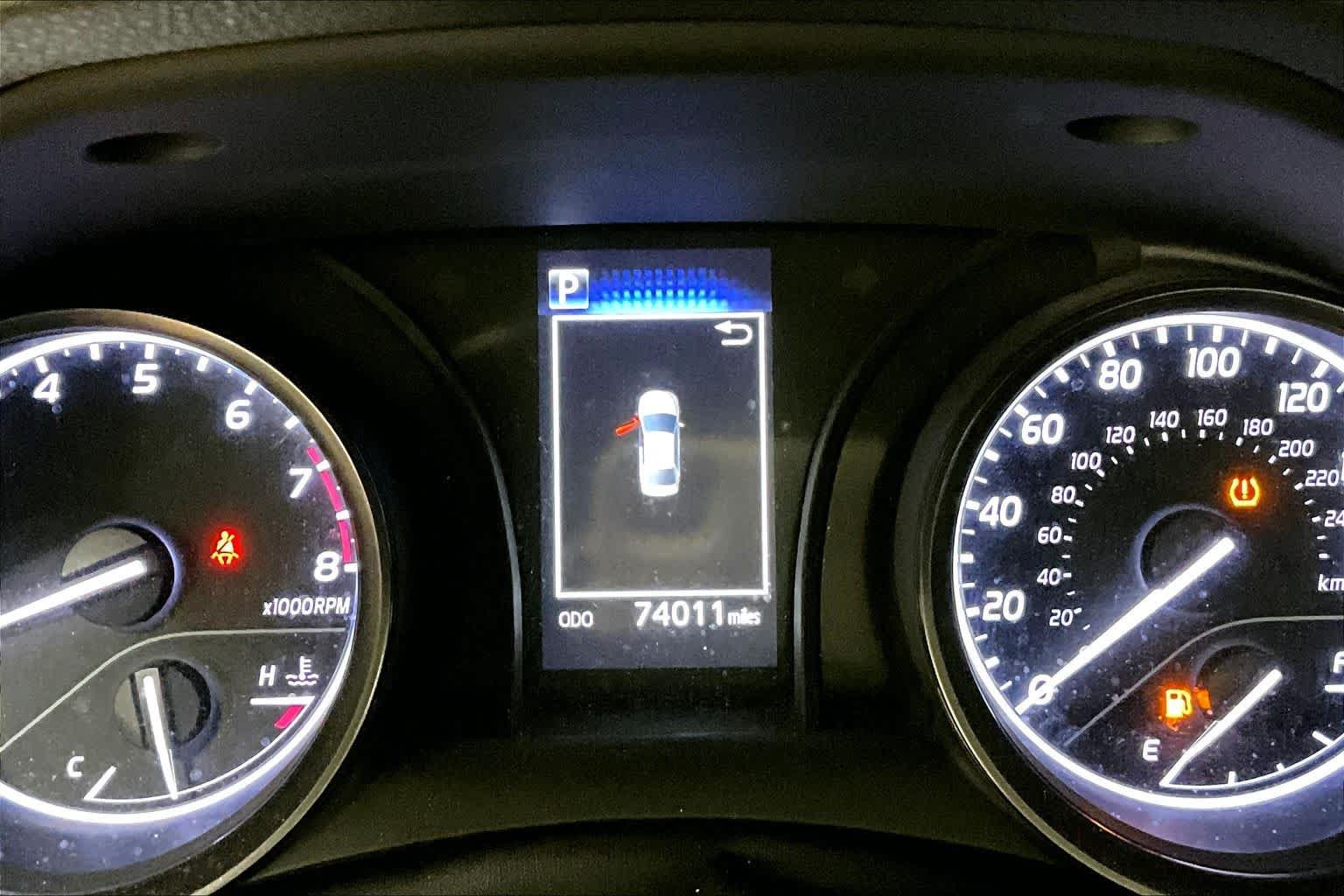 Used 2023 Toyota Camry SE FWD image 24