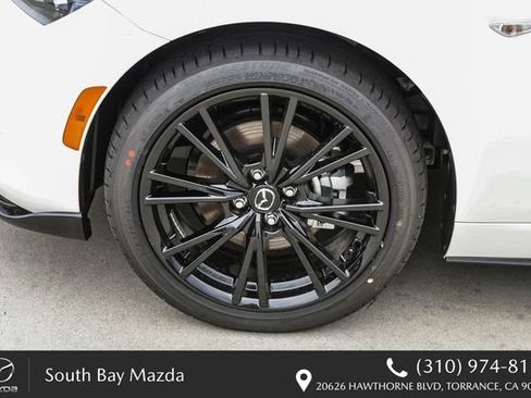 New 2026 MAZDA MX-5 Miata Club w/ Interior Package RWD image 11