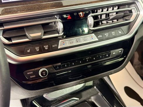 Used 2024 BMW X3 xDrive30i image 15