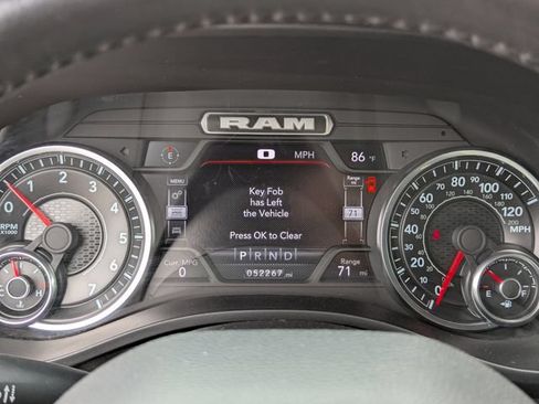 Certified 2024 RAM 1500 Laramie RWD image 20