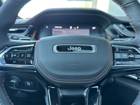 New 2026 Jeep Grand Cherokee L Summit AWD/4WD image 21