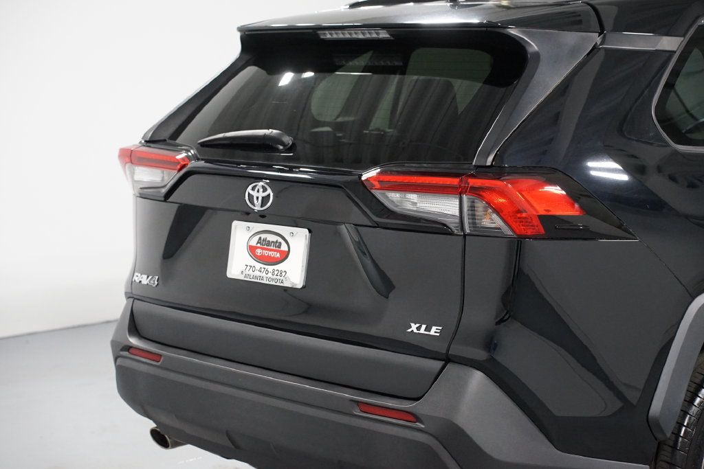 Certified 2019 Toyota RAV4 XLE Premium w/ Cold Weather Package FWD image 9
