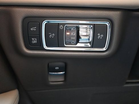 Used 2023 Lincoln Nautilus Reserve w/ Equipment Group 201A image 39