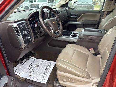 Used 2015 Chevrolet Silverado 1500 LTZ Z71 w/ LTZ Plus Package AWD/4WD image 9