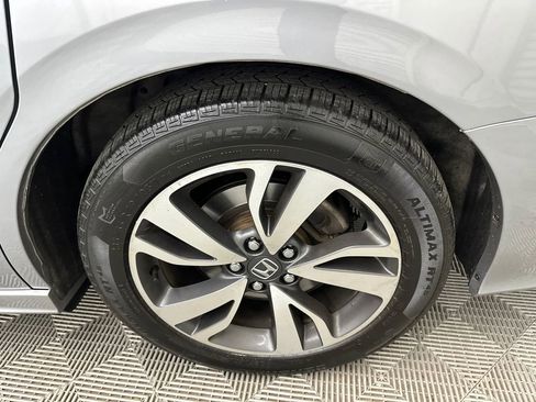 Used 2021 Honda Odyssey Touring image 23
