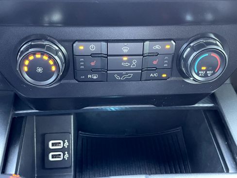 Used 2019 Ford F150 XLT w/ Equipment Group 302A Luxury image 18