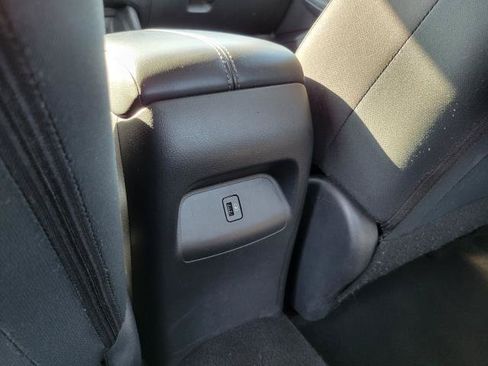 Used 2024 Nissan Sentra SV FWD image 27