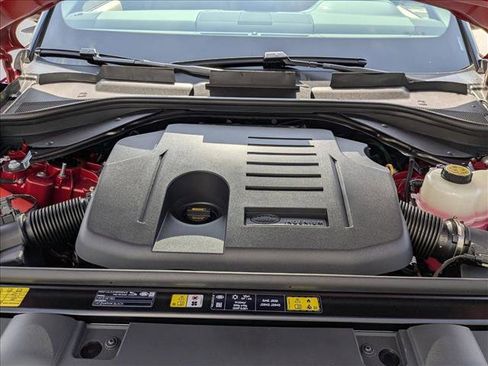 New 2026 Land Rover Range Rover Sport SE AWD/4WD image 18