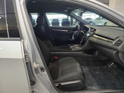 Used 2019 Honda Civic Sport image 29
