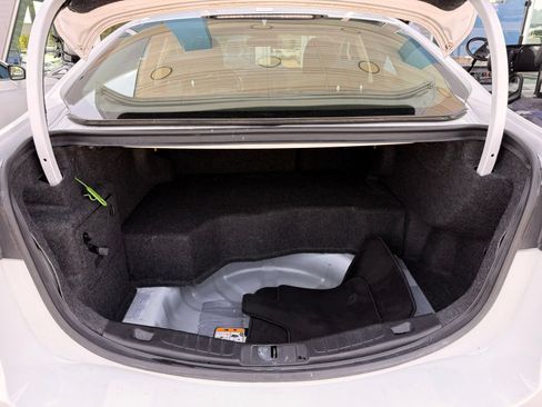 Used 2020 Ford Fusion SE FWD image 35