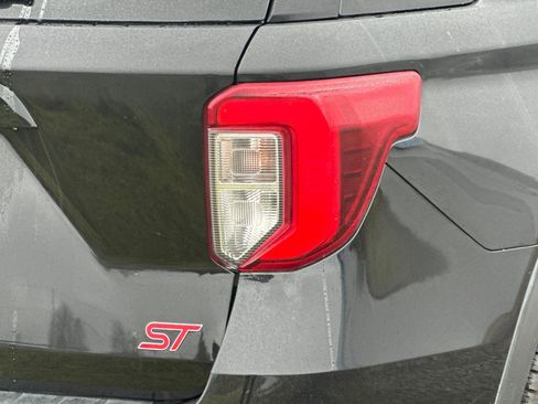 Used 2022 Ford Explorer ST w/ Equipment Group 401A image 26