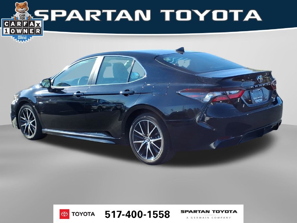 Used 2024 Toyota Camry SE AWD/4WD image 10