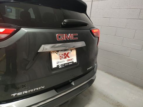 Used 2020 GMC Terrain Denali w/ Denali Premium Package image 30