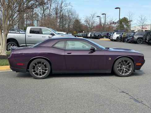Used 2021 Dodge Challenger R/T Scat Pack w/ Dynamics Package image 5