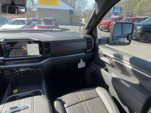 New 2026 Chevrolet Silverado 3500 High Country w/ High Country Premium Package AWD/4WD image 28