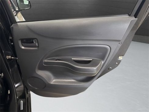 Used 2017 Mitsubishi Mirage ES image 28