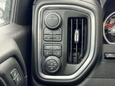 Used 2021 Chevrolet Silverado 1500 LTZ w/ LTZ Premium Package image 11