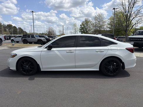 Used 2025 Honda Civic Sport image 10