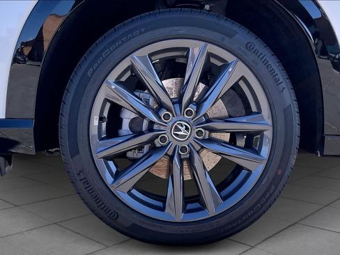 New 2026 Acura ADX A-Spec image 9