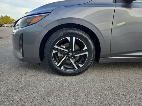 Certified 2024 Nissan Sentra SV image 38