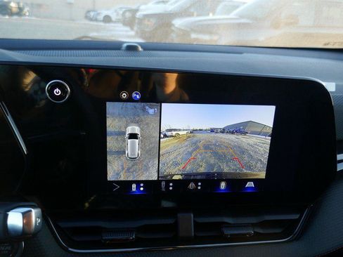 New 2026 Chevrolet Equinox RS w/ Safety and Technology Package FWD image 23