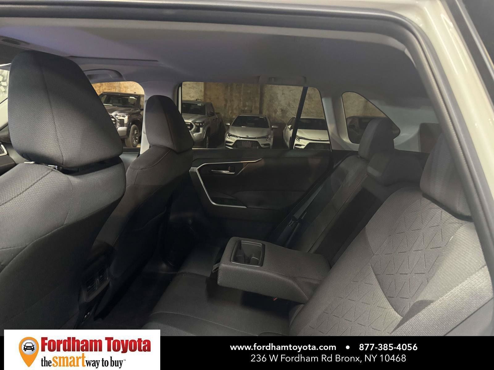 Used 2025 Toyota RAV4 XLE w/ Convenience Package AWD/4WD image 13