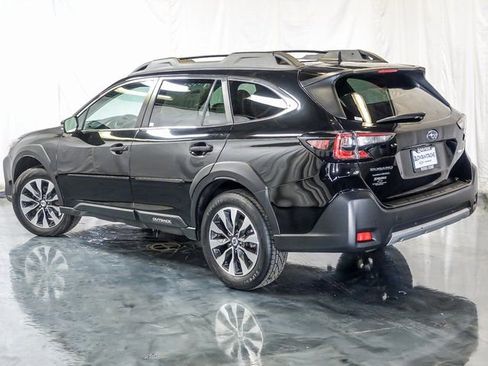 Used 2024 Subaru Outback Limited AWD/4WD image 9