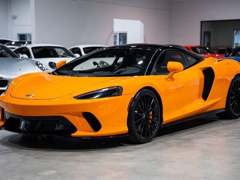Used 2023 McLaren GT RWD image 10