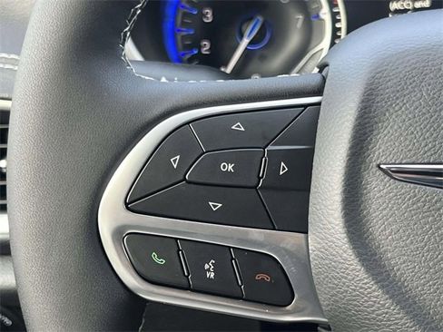 New 2026 Chrysler Pacifica Select image 27