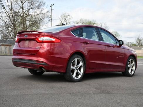 Used 2015 Ford Fusion SE w/ Equipment Group 201A image 7