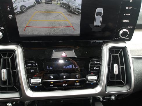 Used 2023 Kia Sorento X-Line EX AWD/4WD image 21